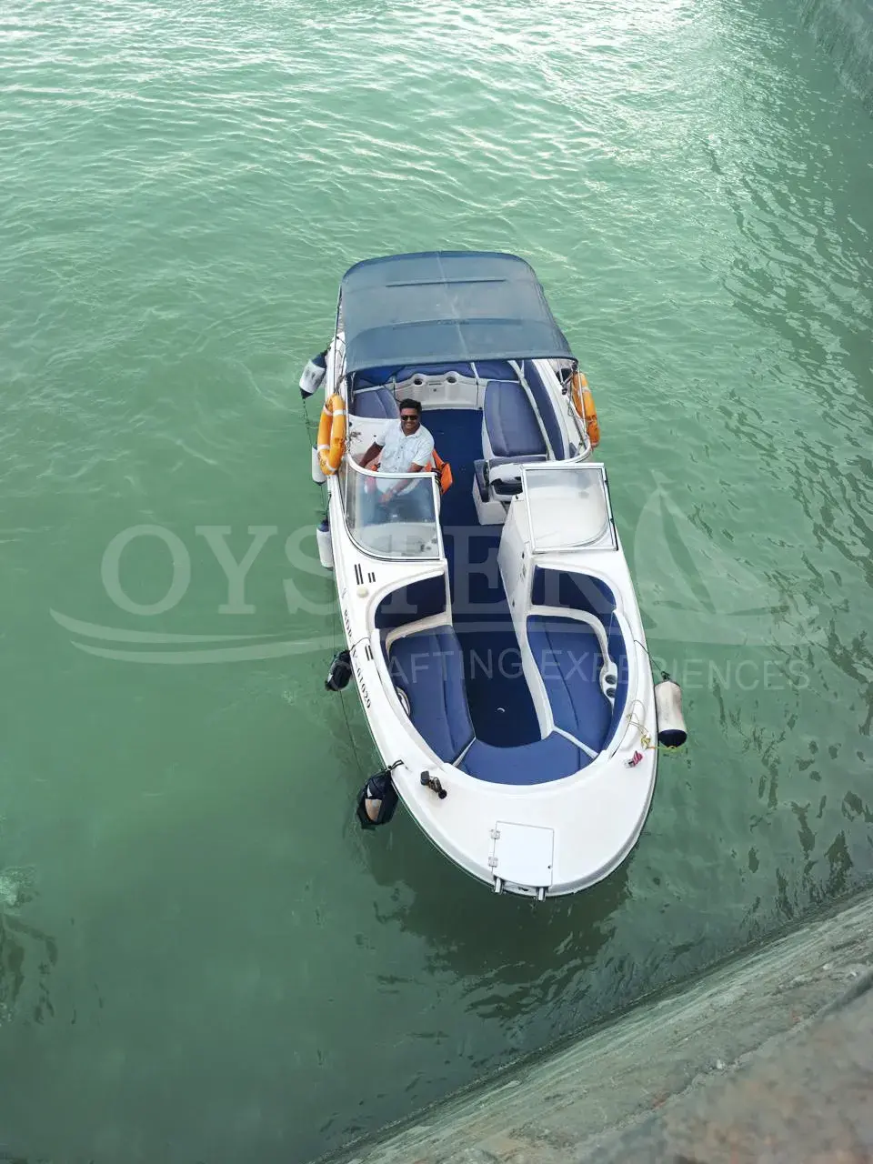 Bayliner 245_Oyster Sailing (6)