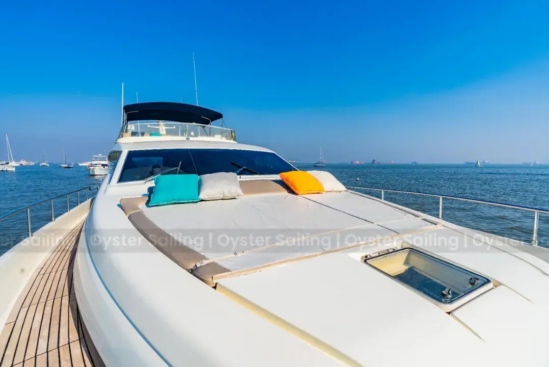 F880_Motor_Yacht (6)