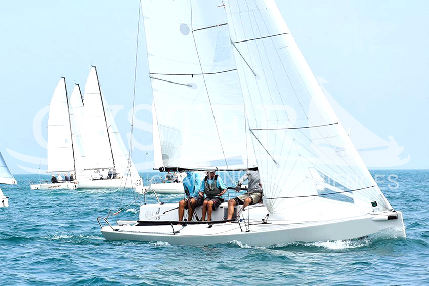 J 80_Oyster Sailing (2)