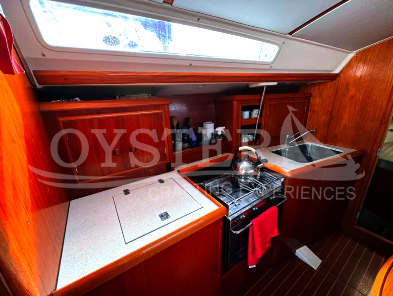 Jeanneau 34.2_Oyster Sailing (10)