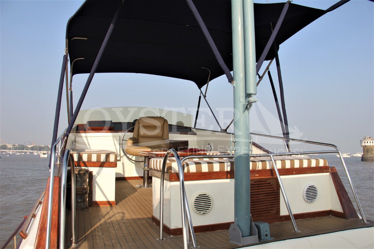 Oyster Sailing Genesis (1)