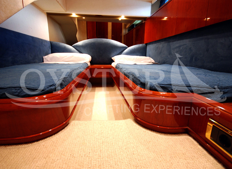 Oyster Sailing_Fairline 55 (10)