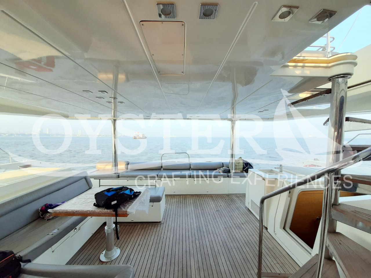 Oyster Sailing_Lagoon 560 (15)