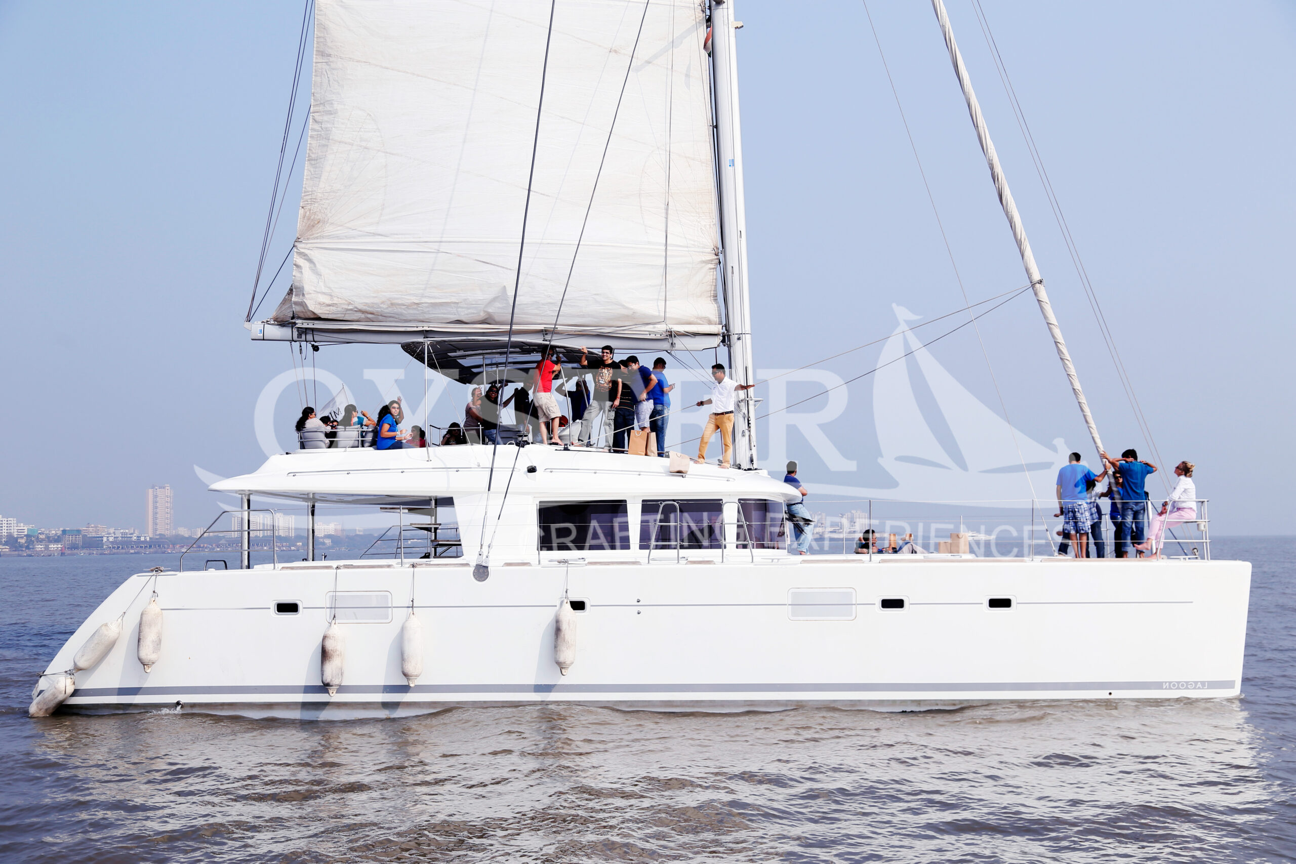 Oyster Sailing_Lagoon 560 (16)