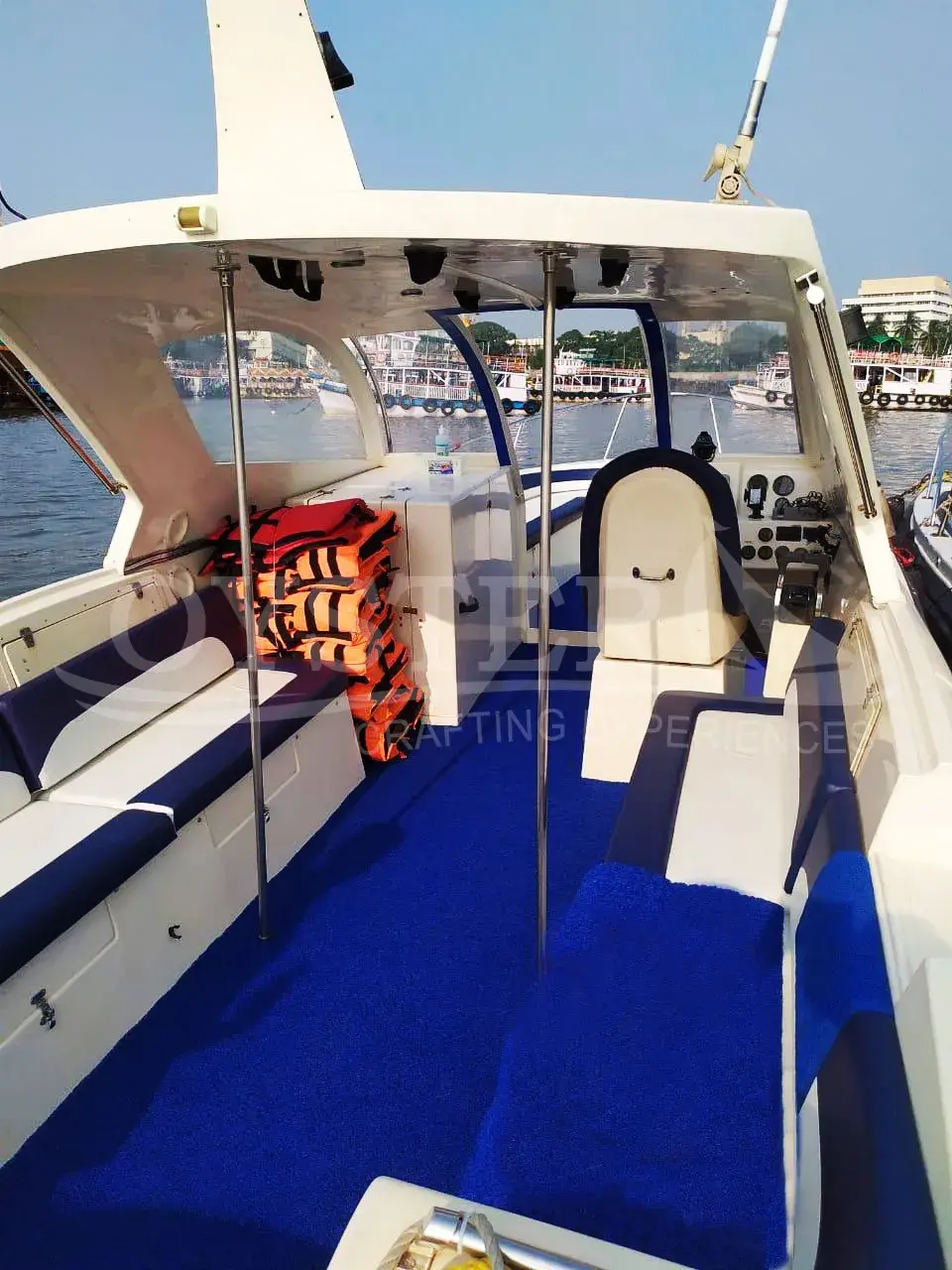 Mahindra Odyssea Zaubia