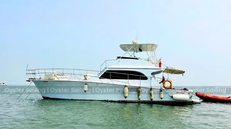 Royal Lady Yacht Mumbai