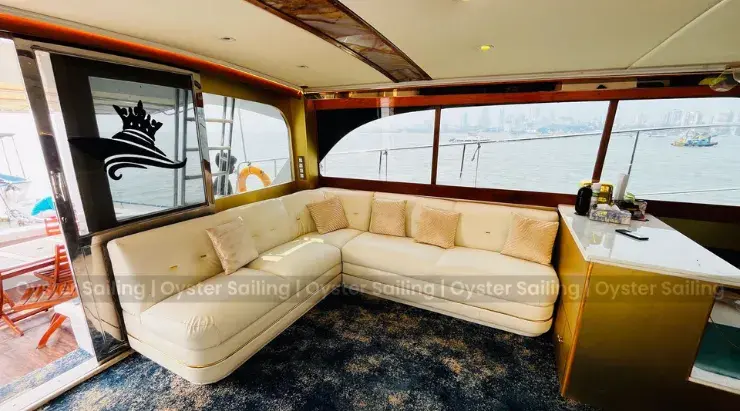 Royal Lady Yacht Mumbai