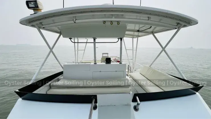 Royal Lady Yacht Mumbai