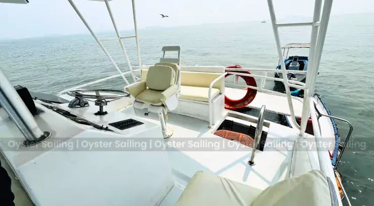 Royal Lady Yacht Mumbai