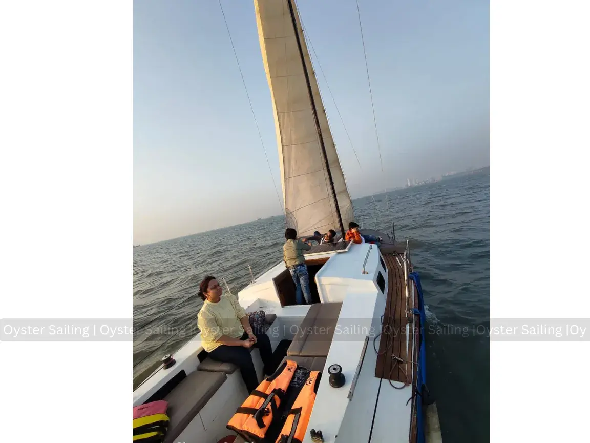 Mac 30 Oyster Sailing (8)